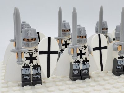 crusader-knight-minifigures-set-of-10pcs