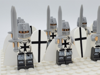 crusader-knight-minifigures-set-of-10pcs