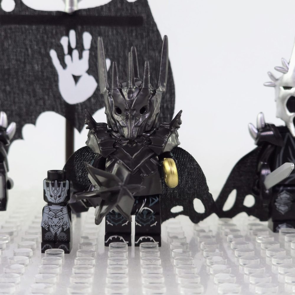 Lord the Rings Sauron Witch King Uruk-Hai Captain Minifigure Set - Image 5