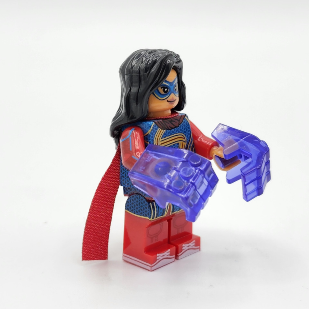 Marvel Super Heroes Miss America Minifigure - Image 3