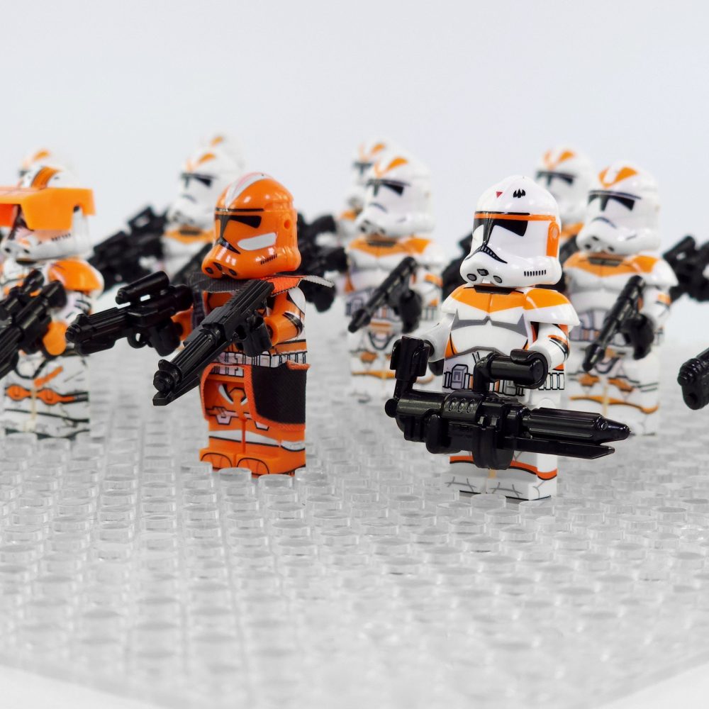 Star Wars 212th Clone Troopers and Captains Minifigure Set - Image 6