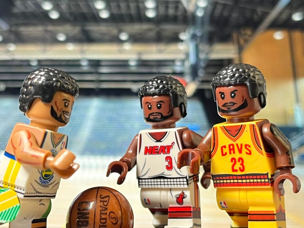 nba-championship-mvp-basketball-minifigures-set-of-9pcs-with-basketball-accessory