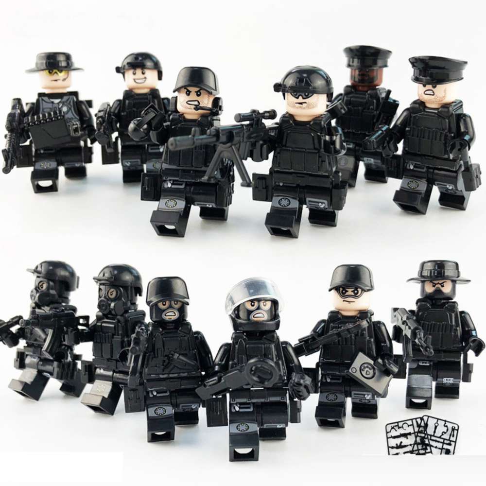 special-operations-swat-jeep-minifigure-set