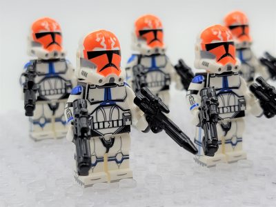 star-wars-332nd-company-clone-troopers-and-ahsoka-tano-minifigure-set-of-11pcs