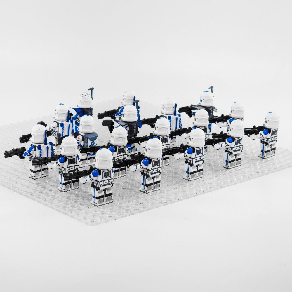 star-wars-501st-legion-clone-troopers-and-captains-minifigure-set