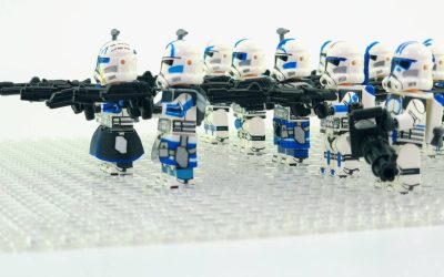 star-wars-501st-legion-clone-troopers-and-captains-minifigure-set