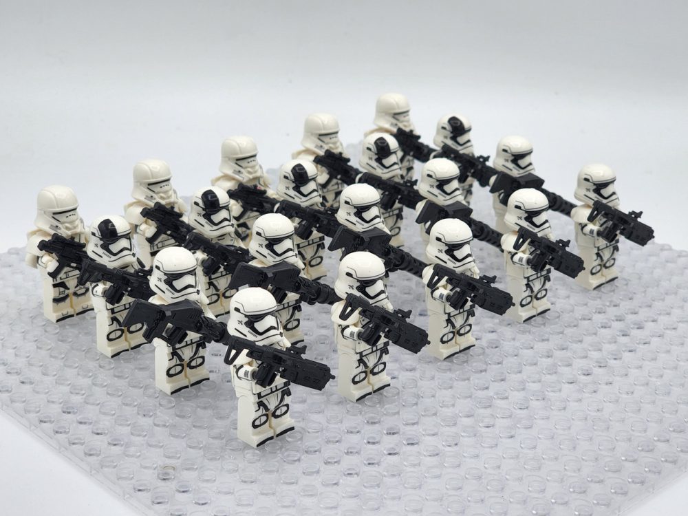star-wars-first-order-stormtroopers-minifigure-set-of-20pcs-with-weapons-jetpacks-accessories