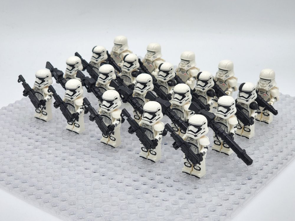 star-wars-first-order-stormtroopers-minifigure-set-of-20pcs-with-weapons-jetpacks-accessories
