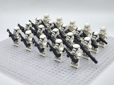 star-wars-first-order-stormtroopers-minifigure-set-of-20pcs-with-weapons-jetpacks-accessories