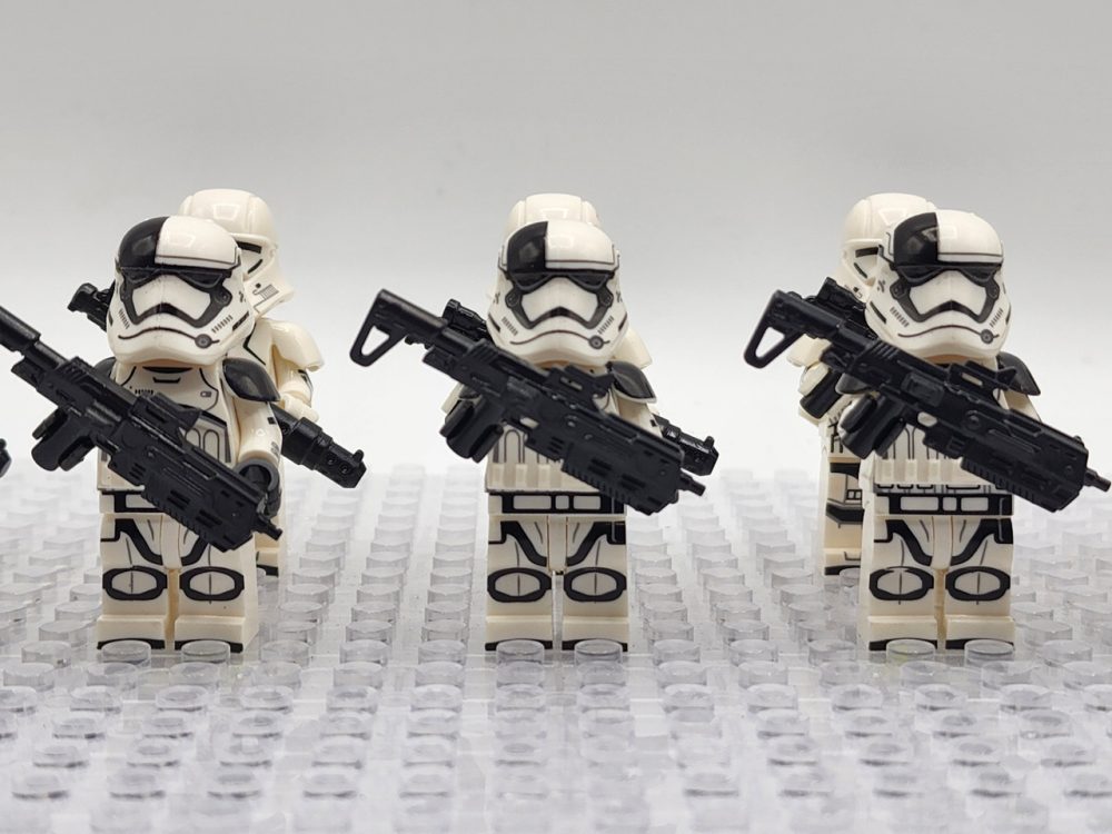star-wars-first-order-stormtroopers-minifigure-set-of-20pcs-with-weapons-jetpacks-accessories