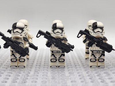 star-wars-first-order-stormtroopers-minifigure-set-of-20pcs-with-weapons-jetpacks-accessories