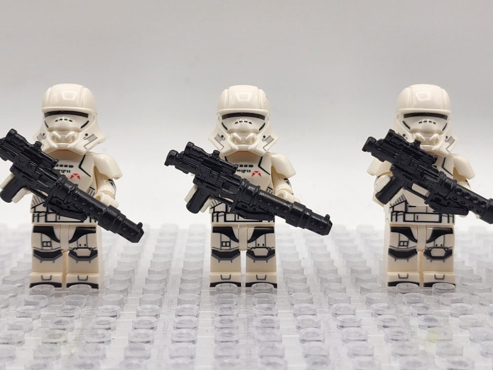 star-wars-first-order-stormtroopers-minifigure-set-of-20pcs-with-weapons-jetpacks-accessories