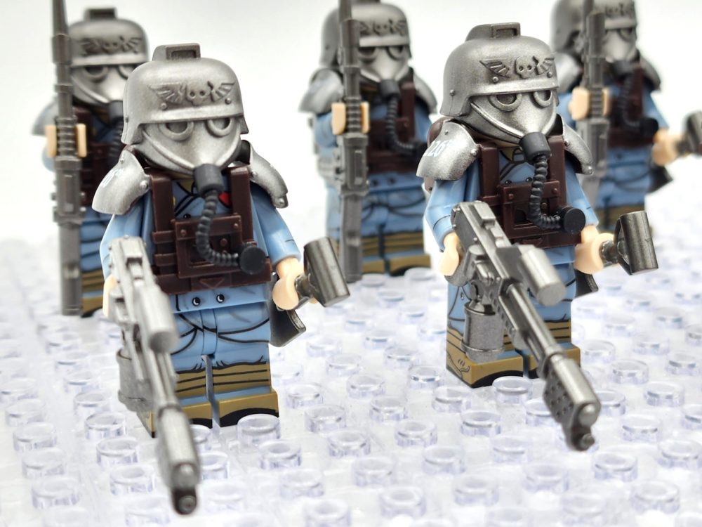 Death Korps of Krieg Veteran Squad Minifigure Set of 13pcs - Image 13