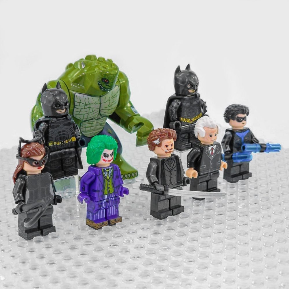 Batman Dark Knight Comics Minifigure Set 8pcs - Image 2