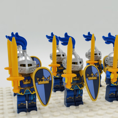 blue-crown-knights-style-1-minifigures-set-of-10pcs