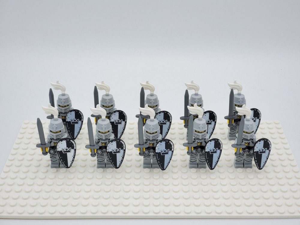 blue-crown-knights-style-2-minifigures-set-of-10pcs