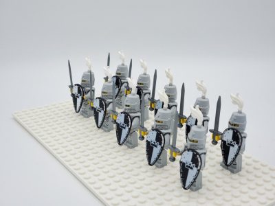 blue-crown-knights-style-2-minifigures-set-of-10pcs