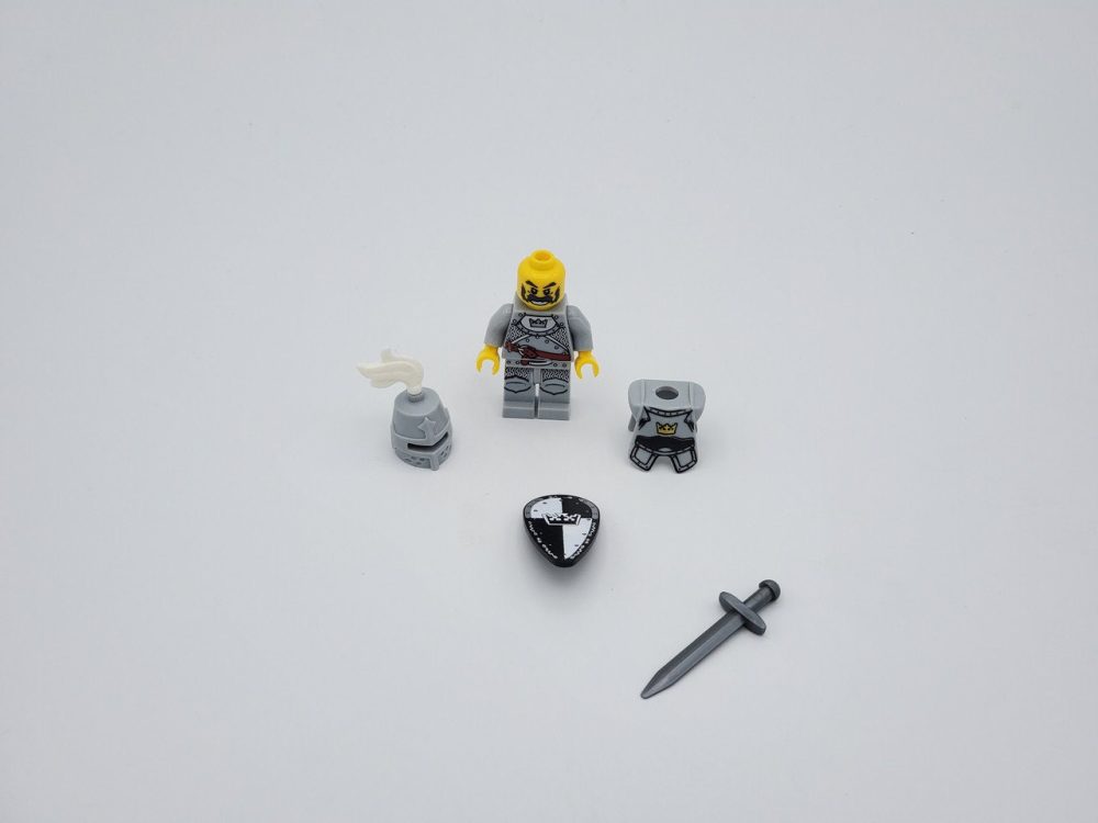blue-crown-knights-style-2-minifigures-set-of-10pcs