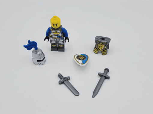 blue-lion-knights-style-2-minifigures-set-of-10pcs