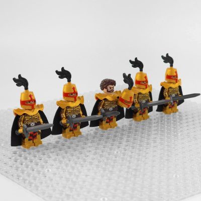 crusades-knights-templar-golden-knights-minifigures-set-of-5pcs-with-swords