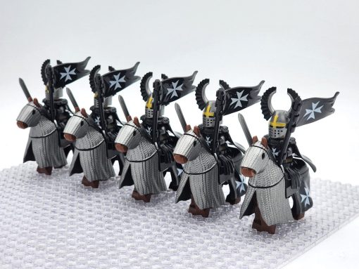 crusades-mounted-knights-hospitallers-armored-warhorse-minifigure-set-of-10pcs-with-assortment-of