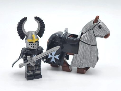 crusades-mounted-knights-hospitallers-armored-warhorse-minifigure-set-of-10pcs-with-assortment-of