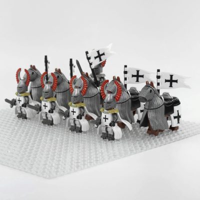 crusades-mounted-teutonic-knights-armored-warhorse-minifigure-set-of-10pcs-with-assortment-of