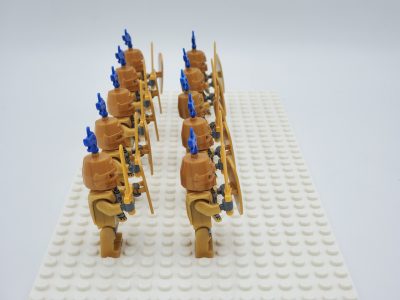 golden-crown-knights-style-2-minifigures-set-of-10pcs