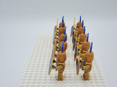 golden-crown-knights-style-2-minifigures-set-of-10pcs