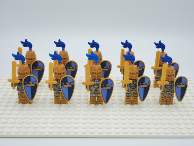 golden-crown-knights-style-2-minifigures-set-of-10pcs