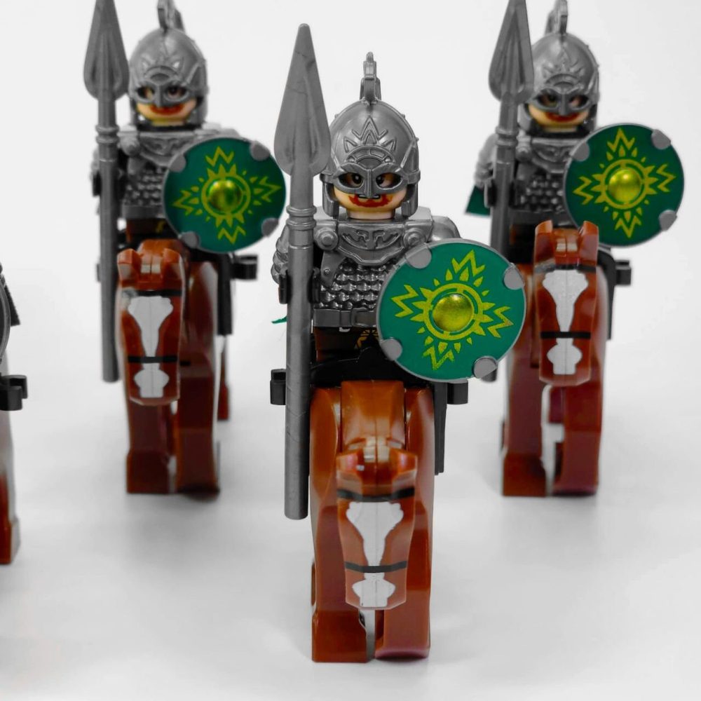 Lord the Rings Riders Rohan/Rohirrim Minifiguire Set 10pcs - Image 4