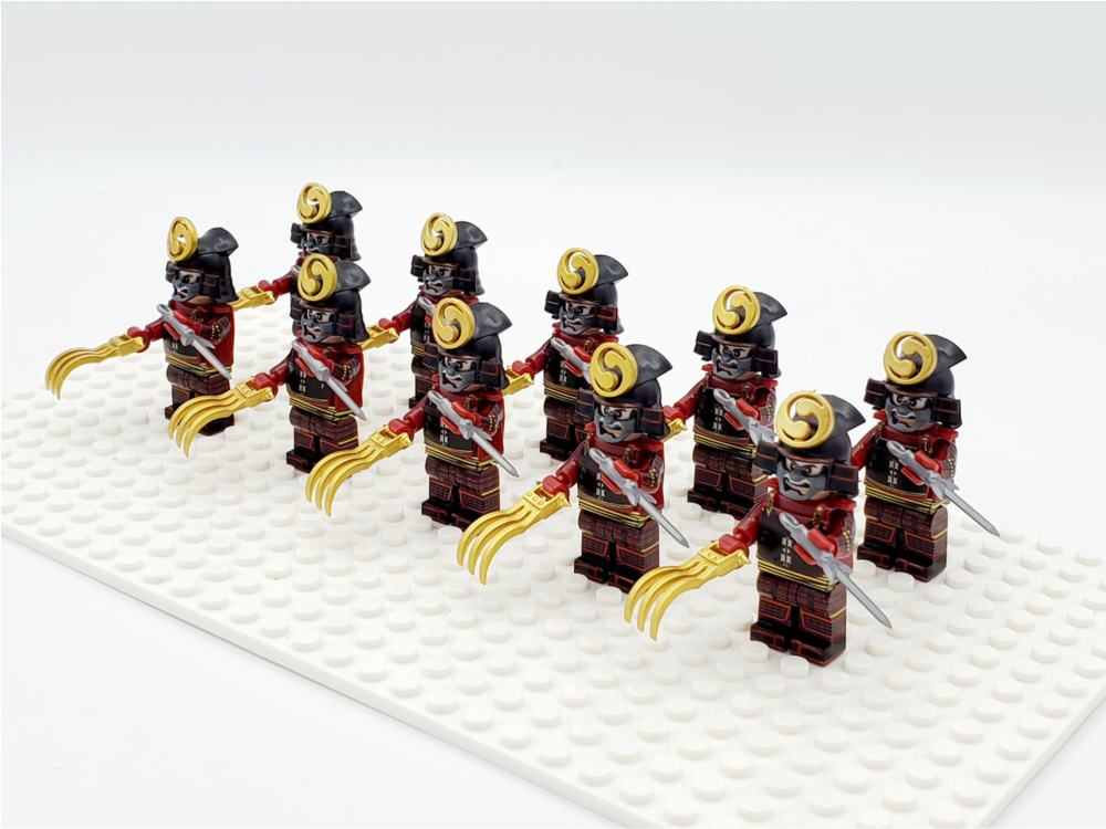 japanese-samurai-pantera-claw-and-katana-minifigures-set-of-10pcs