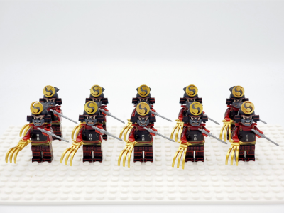 japanese-samurai-pantera-claw-and-katana-minifigures-set-of-10pcs