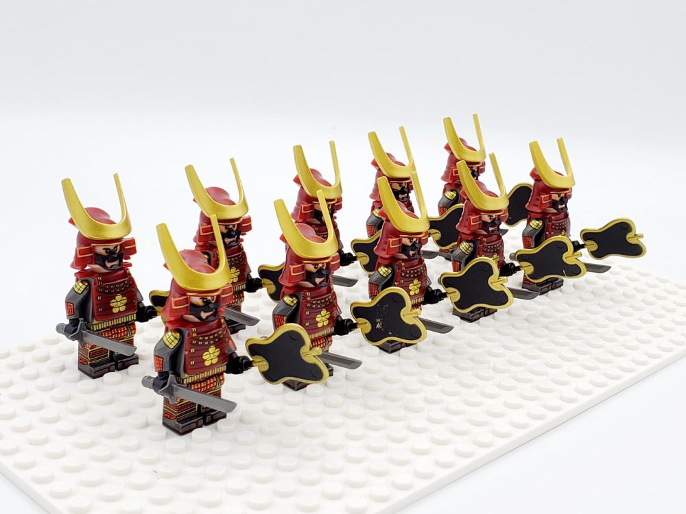 japanese-samurai-uchiwa-and-katana-minifigures-set-of-10pcs