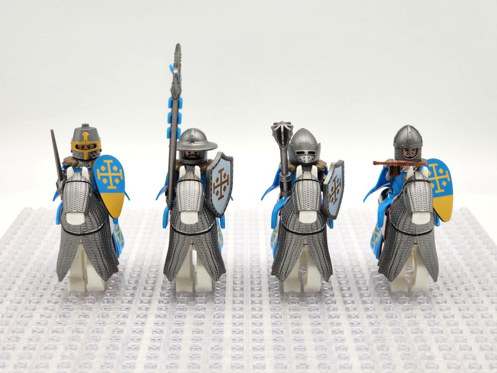 kingdom-of-jerusalem-mounted-knights-armored-warhorse-minifigure-set