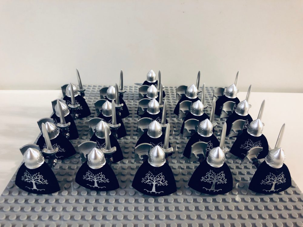 Lord the Rings Gondor Light Swords Minifigure Set 21pcs - Image 4