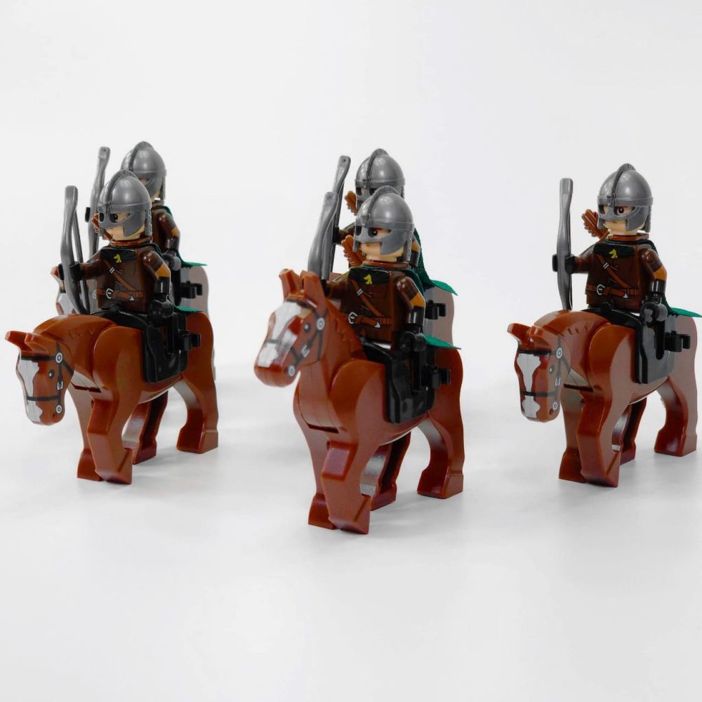 Lord the Rings Riders Rohan/Rohirrim Minifiguire Set 10pcs - Image 3