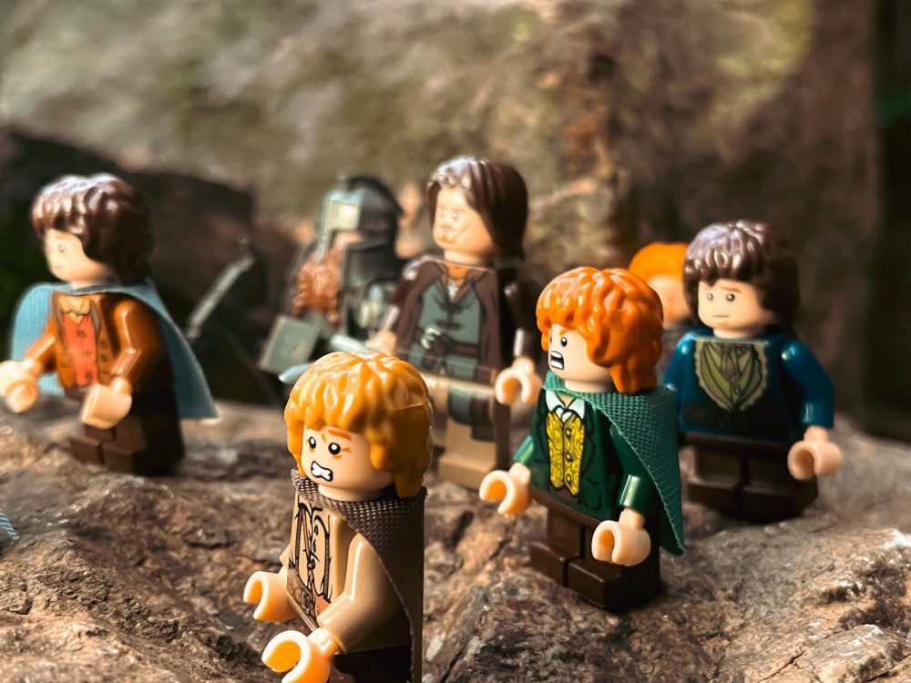 Lord the Rings The Fellowship the Rings Minifigure Set 9pcs - Image 4