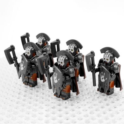 lord-the-rings-uruk-hai-commander-infantry-minifigure-set-5pcs
