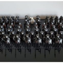 Lord the Rings Uruk-Hai Saruman Battle Helms Deep Minifigure Set 75pcs