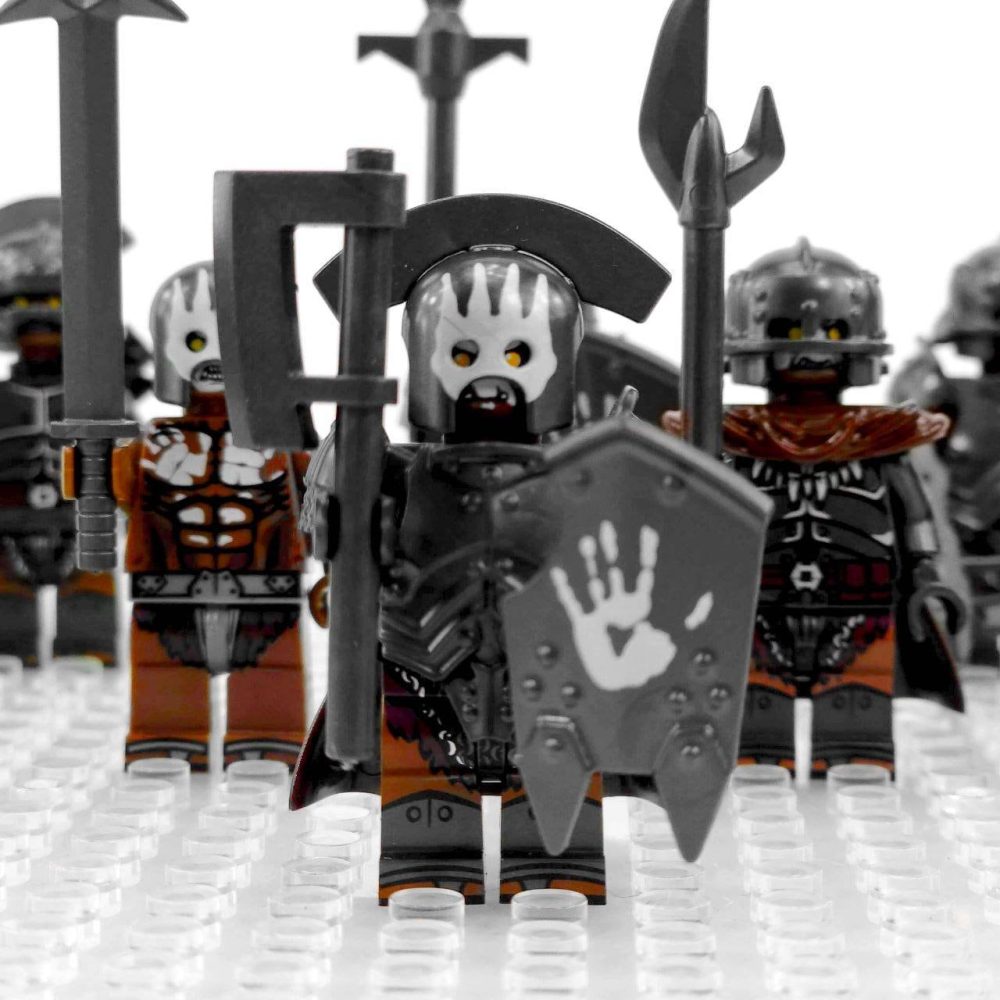 Lord the Rings Uruk-Hai White Hand Minifigure Set 8pcs - Image 4