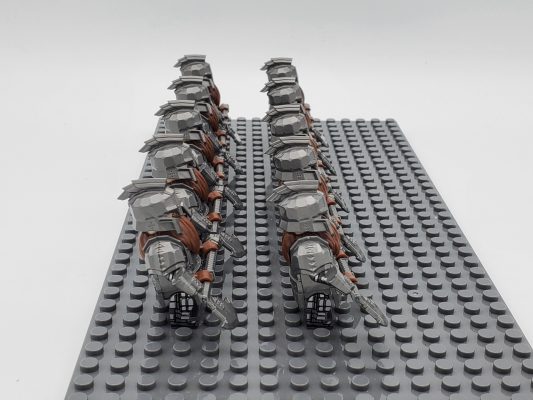 Lord the Rings Iron Hill Dwarves Axes Minifigure Set 10pcs - Image 5