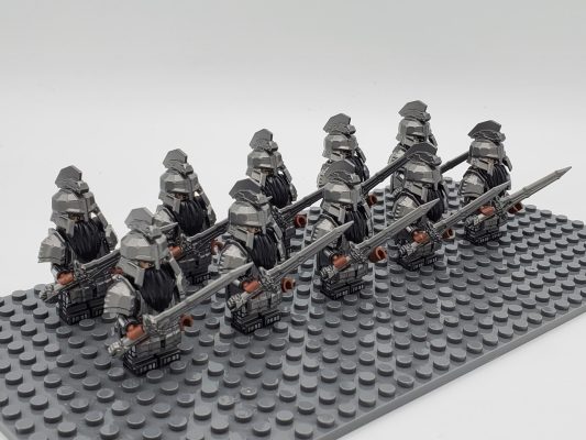 Lord the Rings Iron Hill Dwarves Great Swords Minifigure Set 10pcs - Image 2