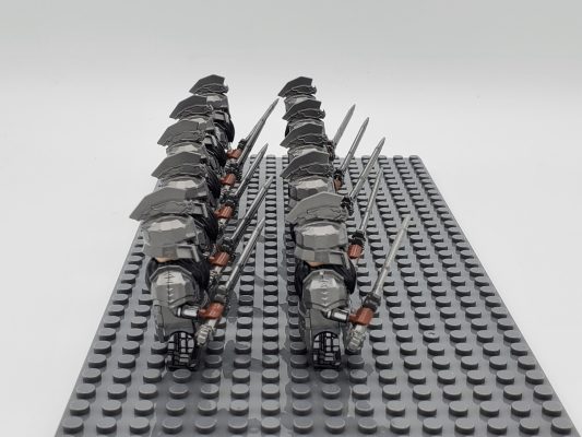 Lord the Rings Iron Hill Dwarves Great Swords Minifigure Set 10pcs - Image 5
