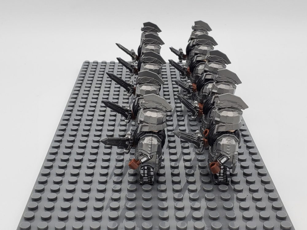 Lord the Rings Iron Hill Dwarves Great Swords Minifigure Set 10pcs - Image 6