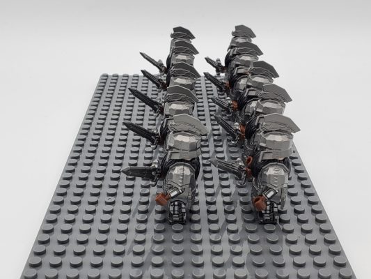 Lord the Rings Iron Hill Dwarves Great Swords Minifigure Set 10pcs - Image 6