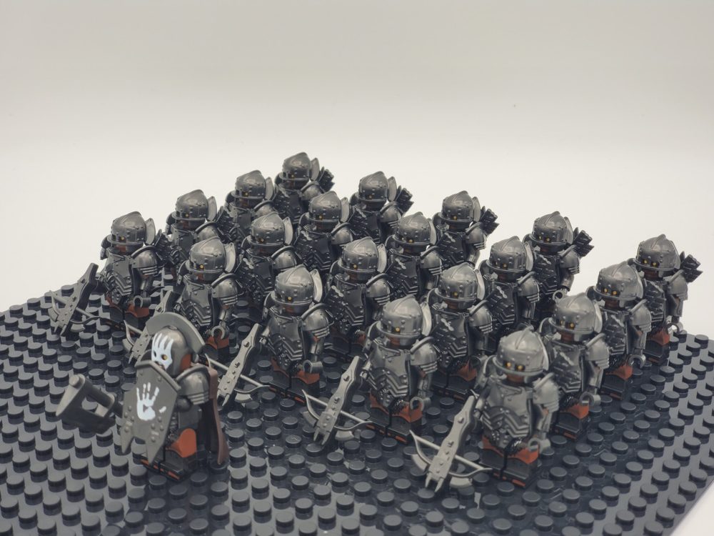 Lord the Rings Uruk-Hai Heavy Crossbows Minifigure Set 21pcs - Image 3