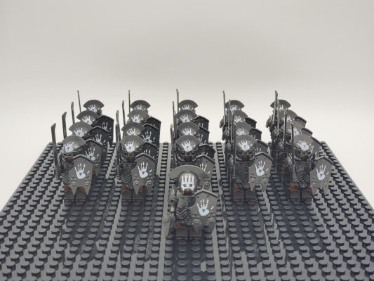 Lord the Rings Uruk-Hai Heavy Swords Minifigure Set 21pcs