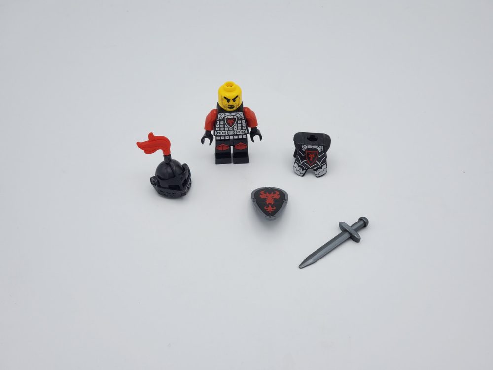 Red Dragon Knights Style 2 Minifigures Set of 10pcs - Image 7