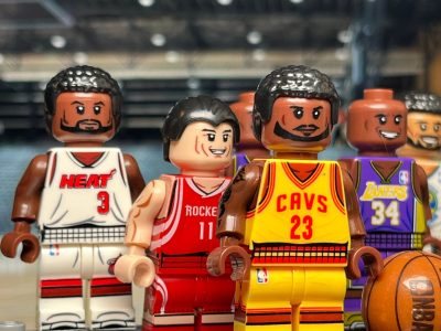 nba-championship-mvp-basketball-minifigures-set-of-9pcs-with-basketball-accessory